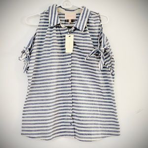 NWT Skies Are Blue Button Up Cold Shoulder Top
